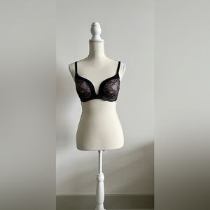 Victoria Secret Biofit Push Up Bra NWT -  Size 32 DD